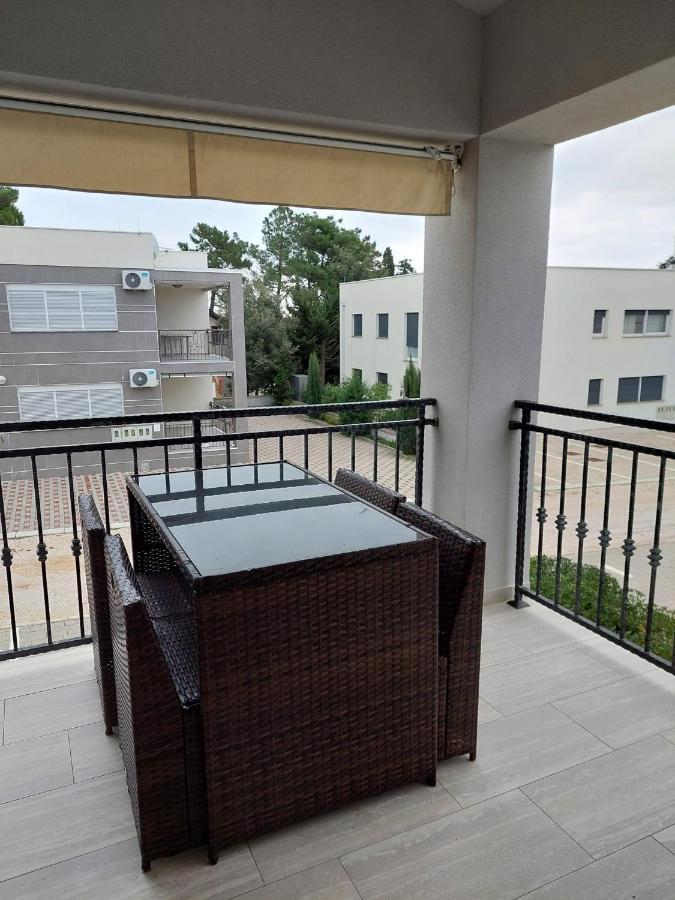 Apartman Lozancic Vir Exterior photo